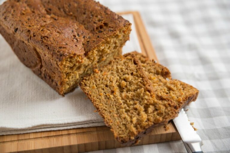 6 receitas de pão fit para o café da tarde