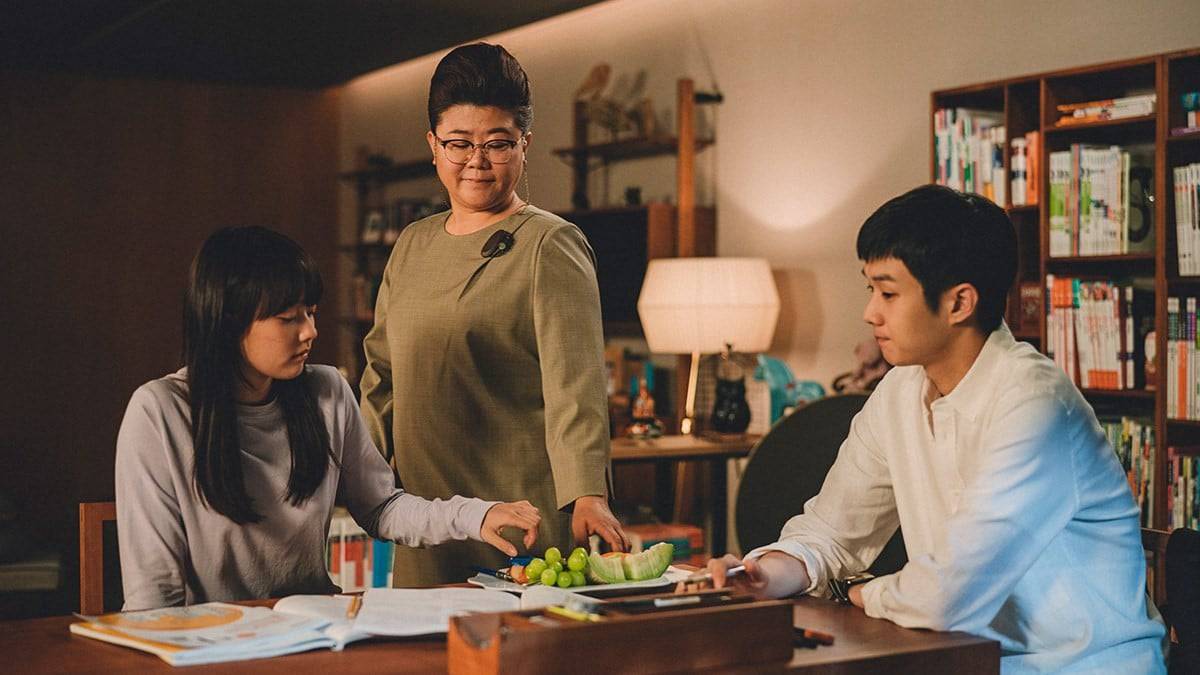 Warner fecha acordo com produtora sul-coreana vencedora do Oscar