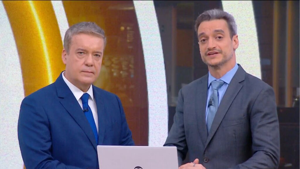 Roberto Kovalick passa comando do Hora 1 para Tiago Scheuer