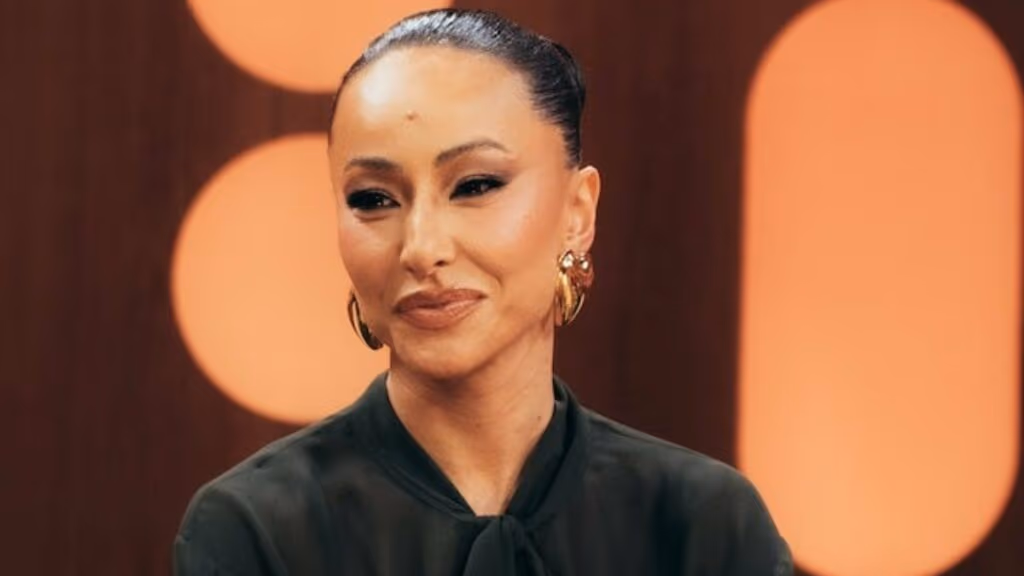 Sabrina Sato diz ter sofrido preconceito no início da carreira