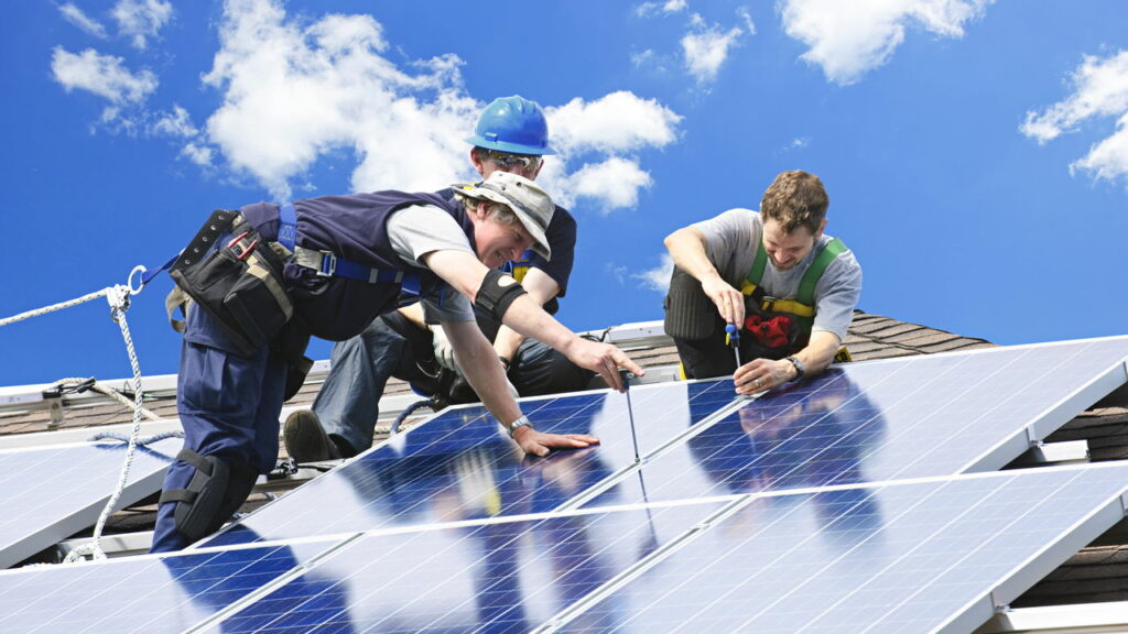 Quanto custa instalar energia solar em casa no Brasil?