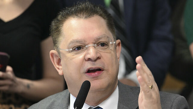 Líder do PL na Câmara vira alvo da PF em operação sobre desvios de cota parlamentar