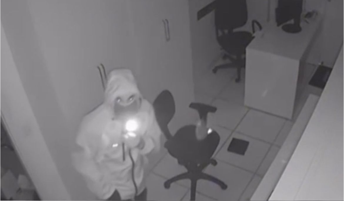 Terrorismo em condomínio de Guarulhos expõe colapso da autoridade