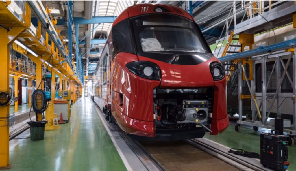 Este novo trem de 164 metros correu pela primeira vez