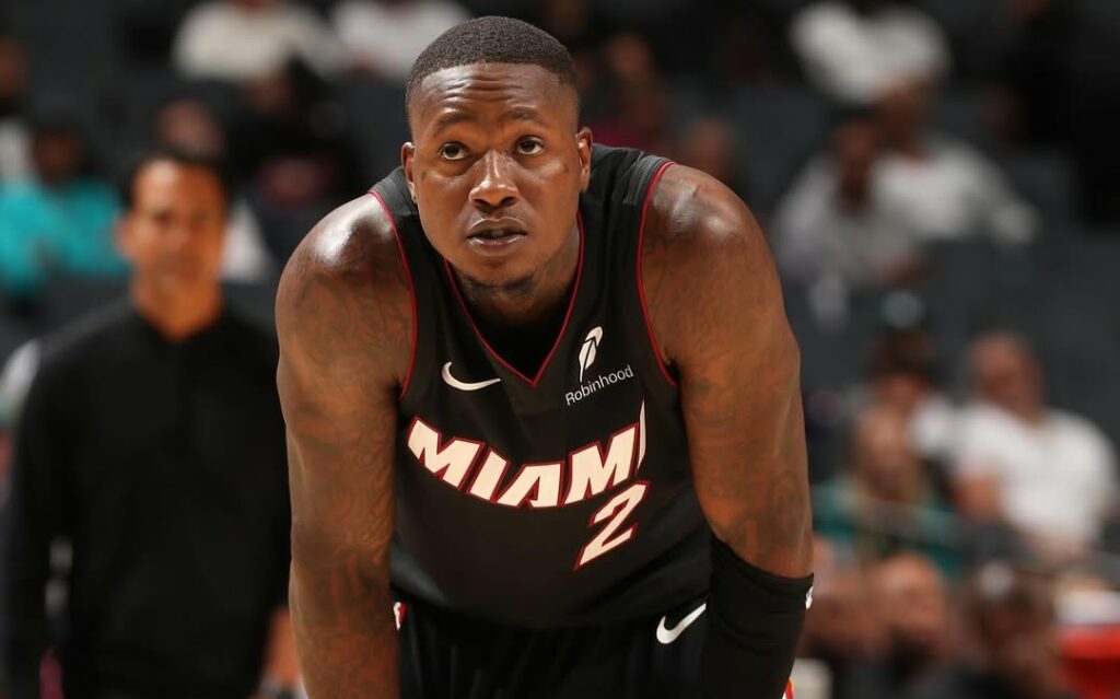 Técnico e jogador da NBA são presos em investigação sobre bets