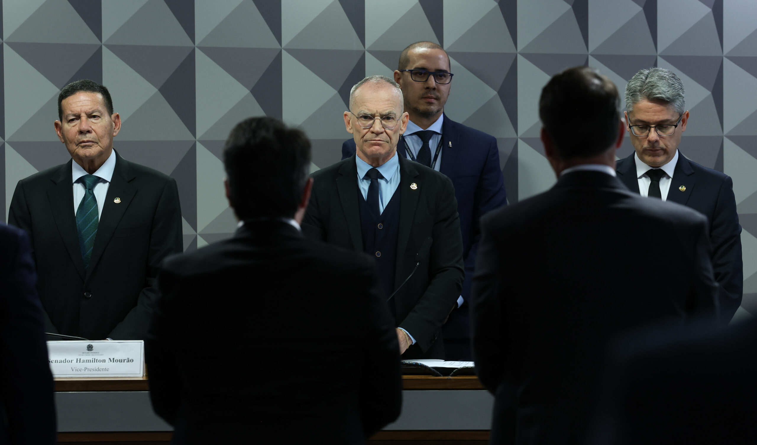 Clarita Maia na Crusoé: O ponto cego da CPI do Crime Organizado