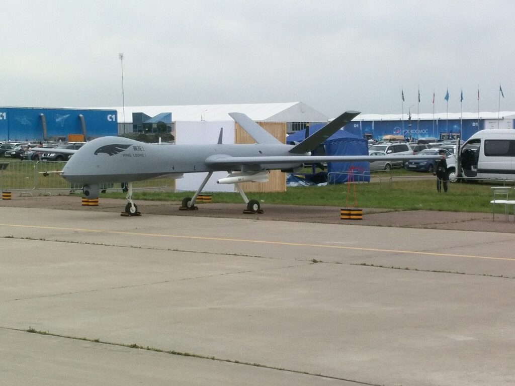 China apresenta Wing Loong X, drone de guerra com IA capaz de missões anti-submarino de longa duração