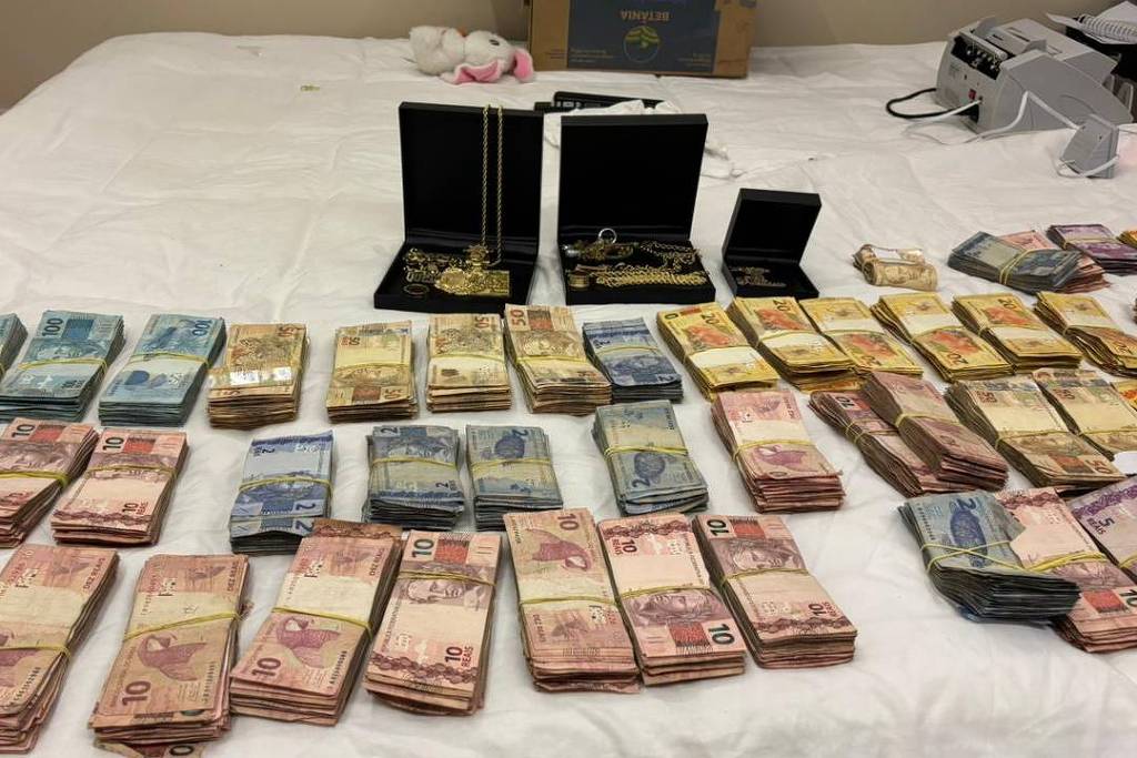 Advogada e articuladora de facção na Bahia é presa pela polícia