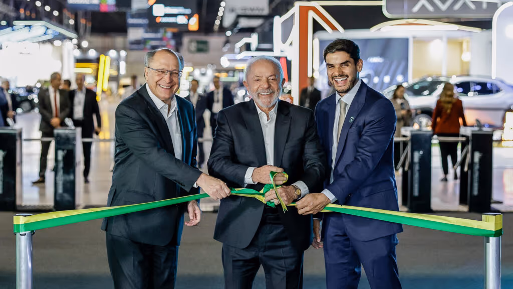 Lula celebra retirada de tarifas dos EUA: “Hoje estou feliz”