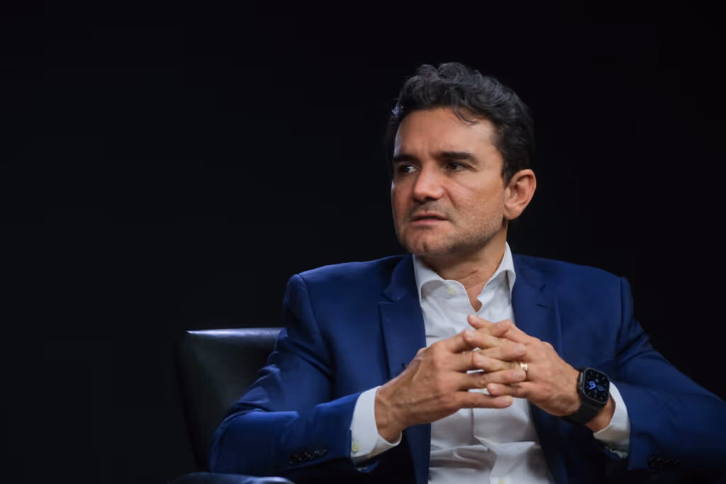 Retrospectiva: quando o União deu cartão vermelho a Celso Sabino