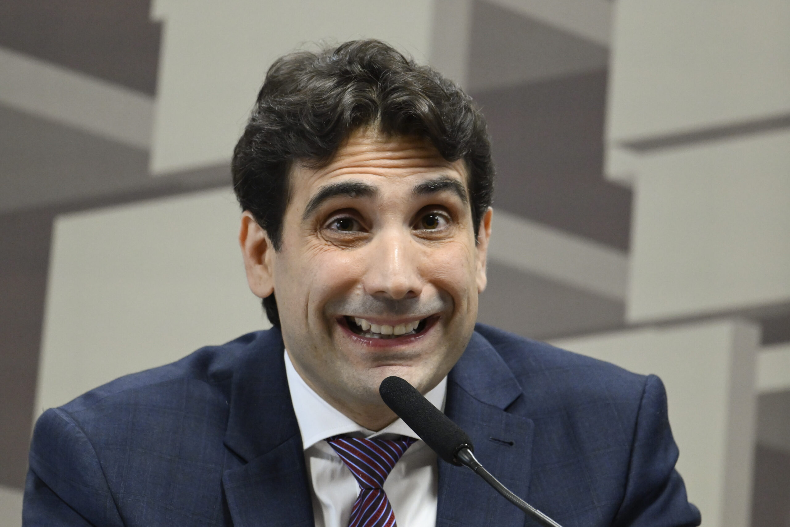 Crusoé: O que o BC não disse sobre as reuniões com Moraes