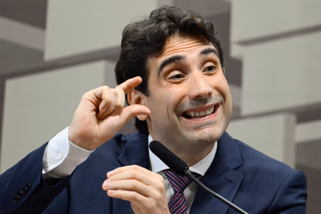 Deputado aciona LAI e cobra transparência sobre contatos entre Moraes e BC