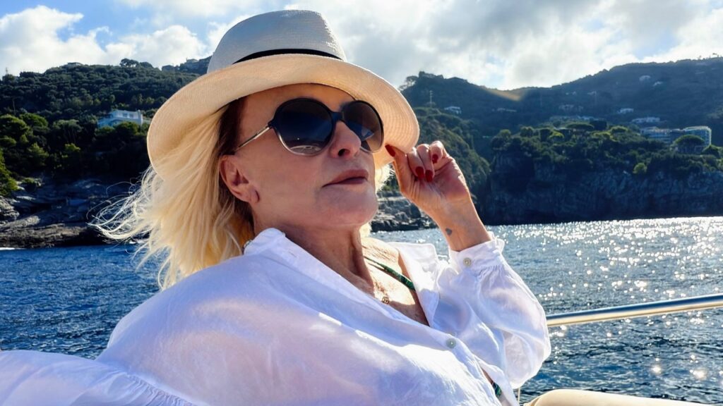 Ana Maria Braga dá sermão em repórter ao vivo no “Mais Você”