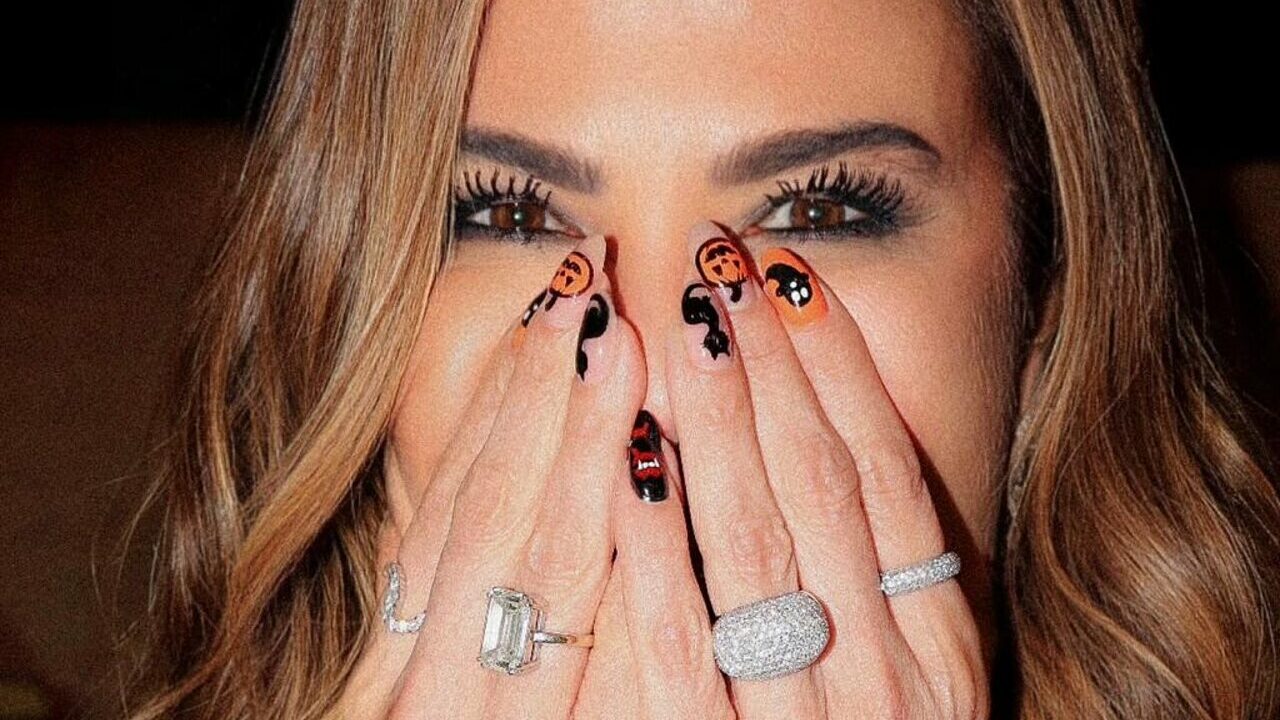 Luciana Gimenez comemora seu aniversário “de 30 anos” mais uma vez