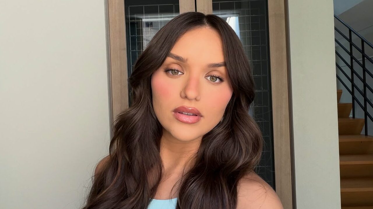 Rafa Kalimann choca ao revelar que parou de fumar aos 14 anos