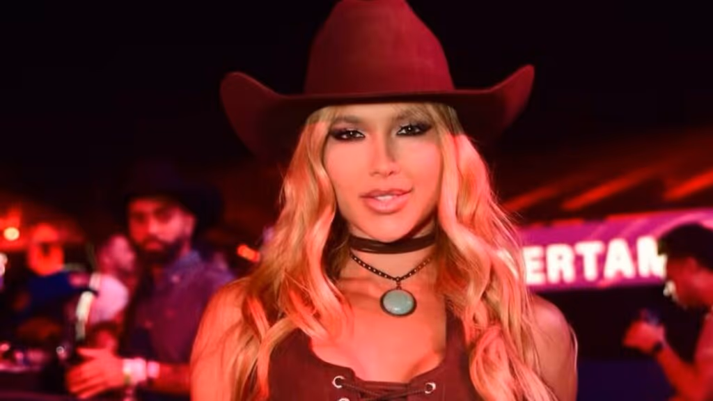 Virginia Fonseca é internada para passar por procedimento