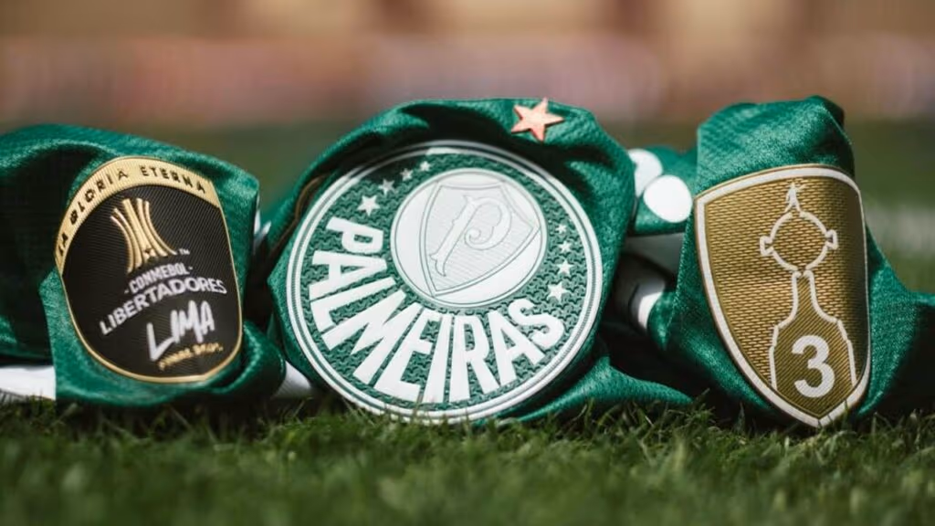 Palmeiras rescinde contrato milionário com patrocinador após pedido de RJ