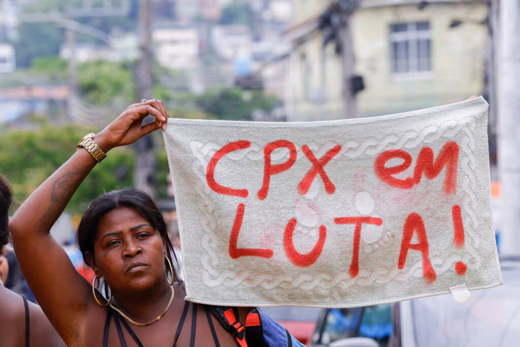 Crusoé: O Comando Vermelho tem ideologia política?