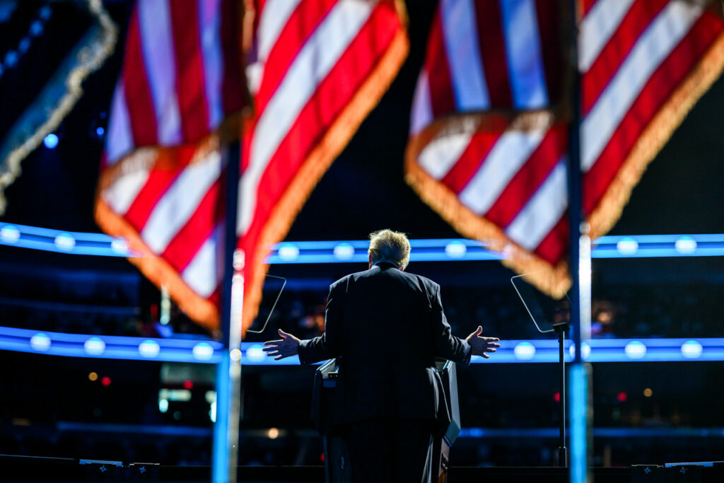 Trump faz exigências para reduzir número de agentes em Minneapolis