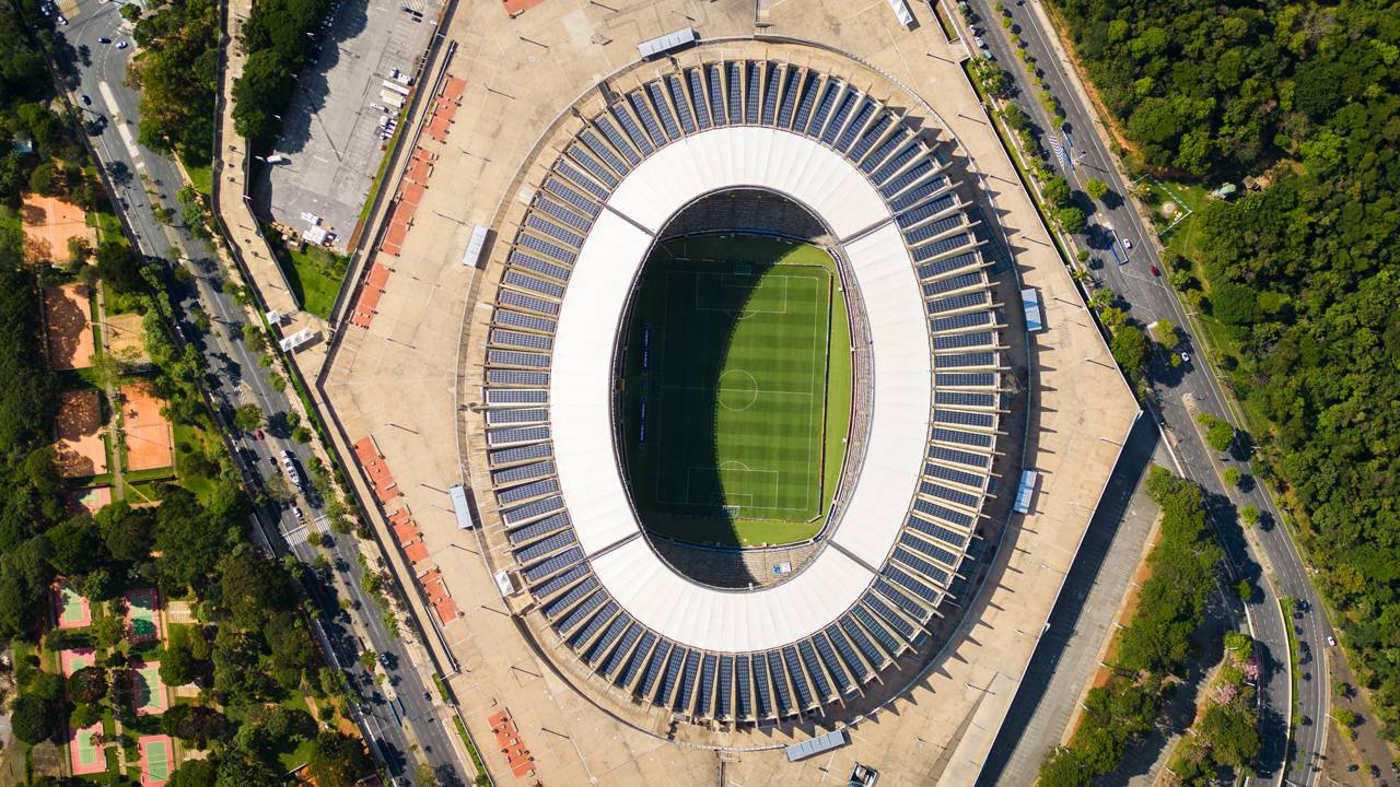 Acabou em pancadaria “aulão” sobre IA no Mineirão