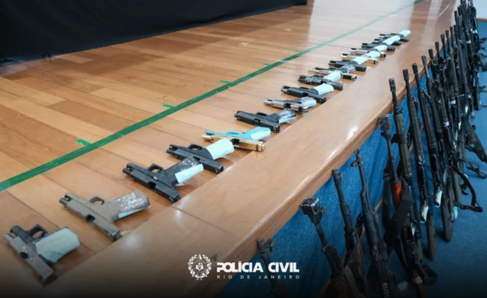 Polícia atualiza número de fuzis apreendidos em megaoperação no Rio