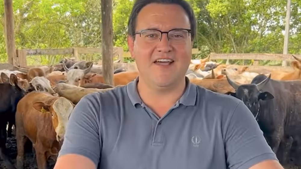 “O povo de Santa Catarina não é gado”, diz prefeito do PL
