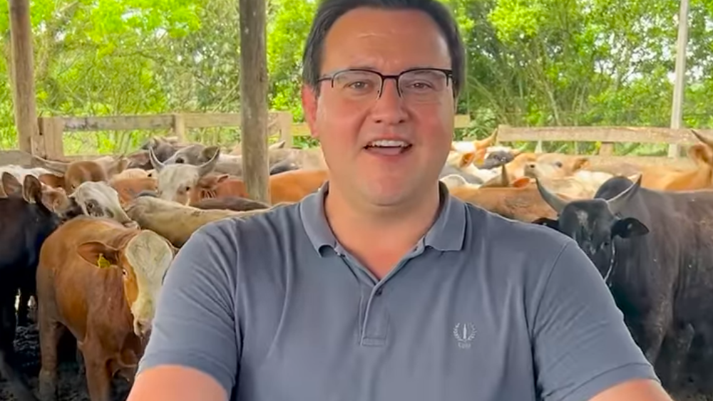 “O povo de Santa Catarina não é gado”, diz prefeito do PL