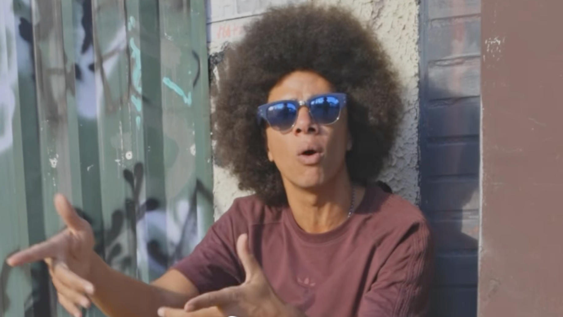 Deputado petista comenta briga de rua e aponta “racismo”