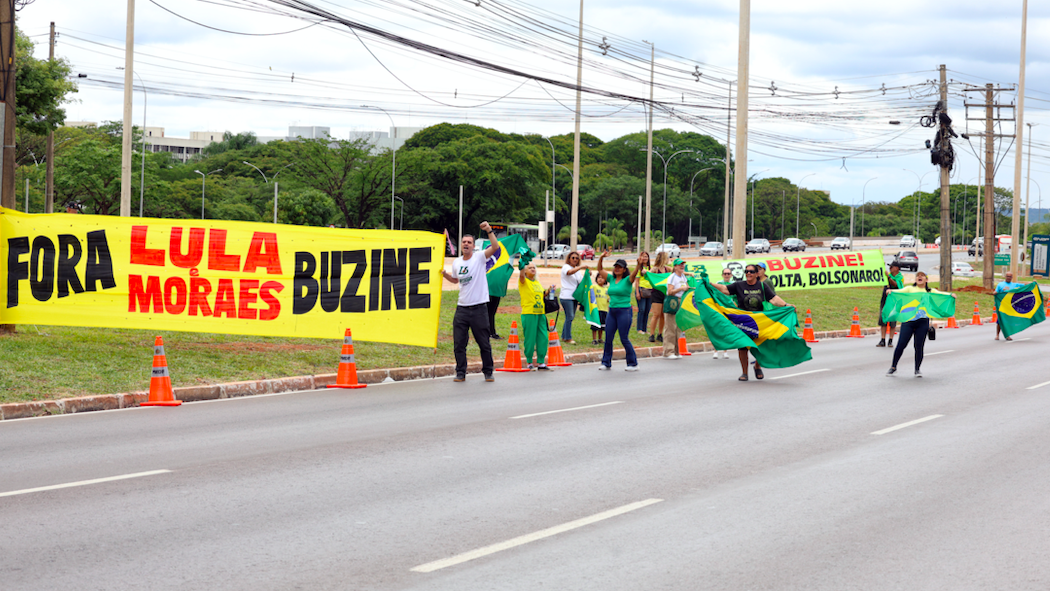 Bolsonarismo e lulismo em vertigem