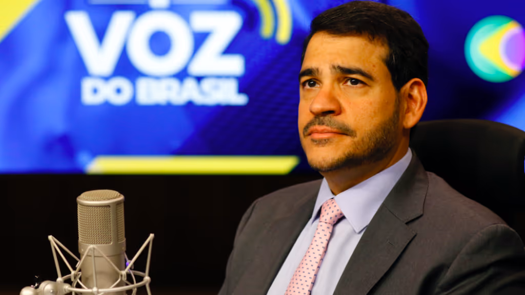 CPMI do INSS adia decisão sobre convocação de Jorge Messias