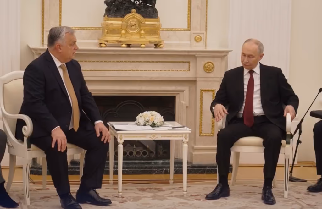 Presidente polonês cancela encontro com Orbán após visita a Putin