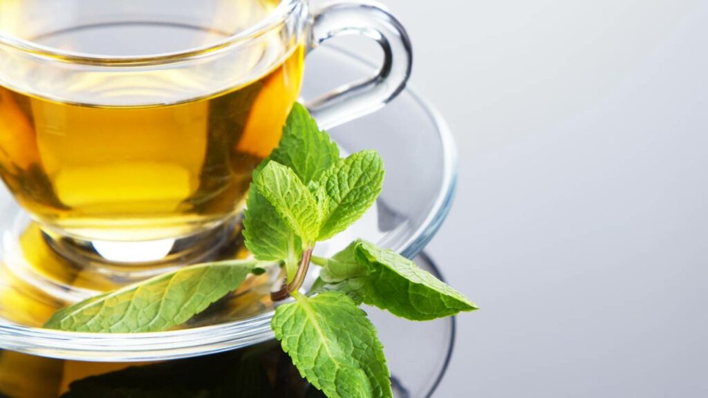 Hortelã com folha de louro: Um truque simples que vai transformar sua saúde