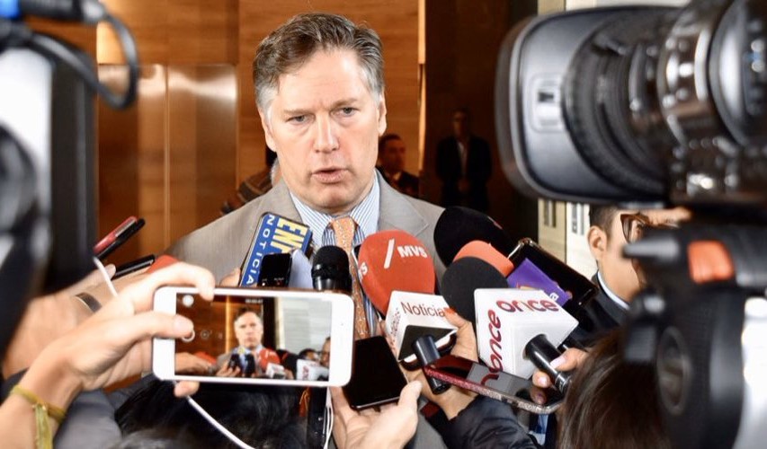 Crusoé: EUA cobram eleições transparentes em Honduras