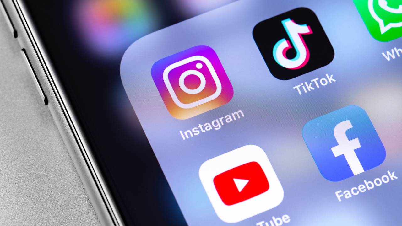 Como encontrar vídeos perdidos no TikTok e Instagram? É só fazer isso