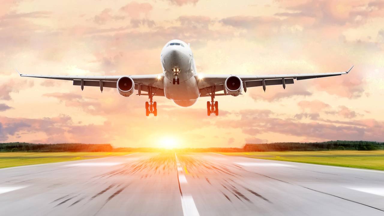 Falência leva companhia aérea a cancelar todos os voos