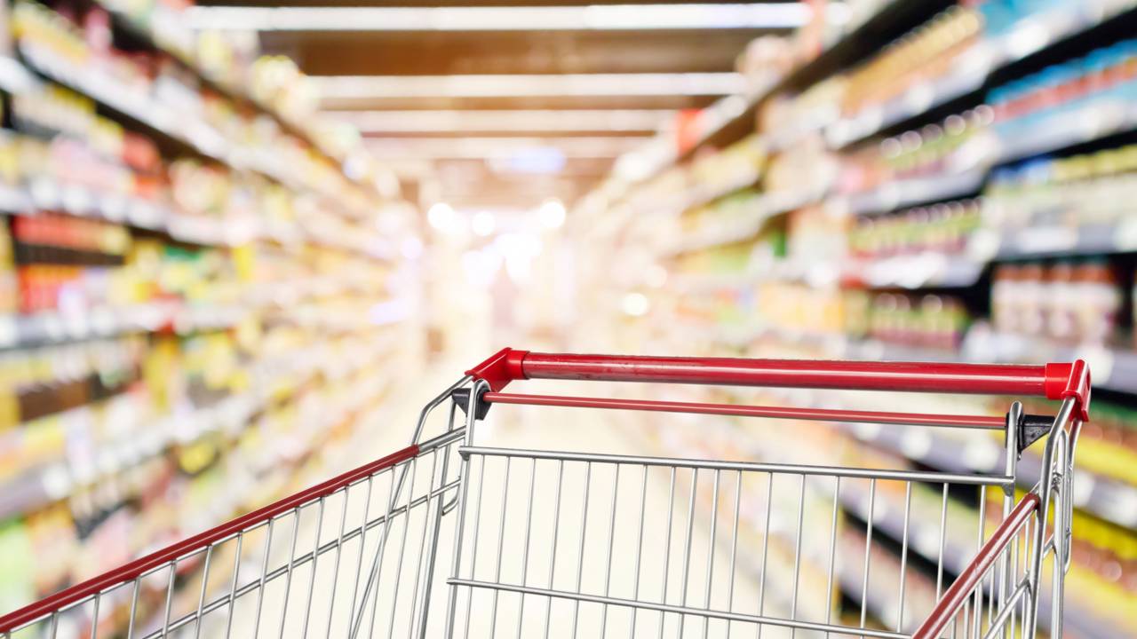 Famoso supermercado é interditado por falta de condições sanitárias