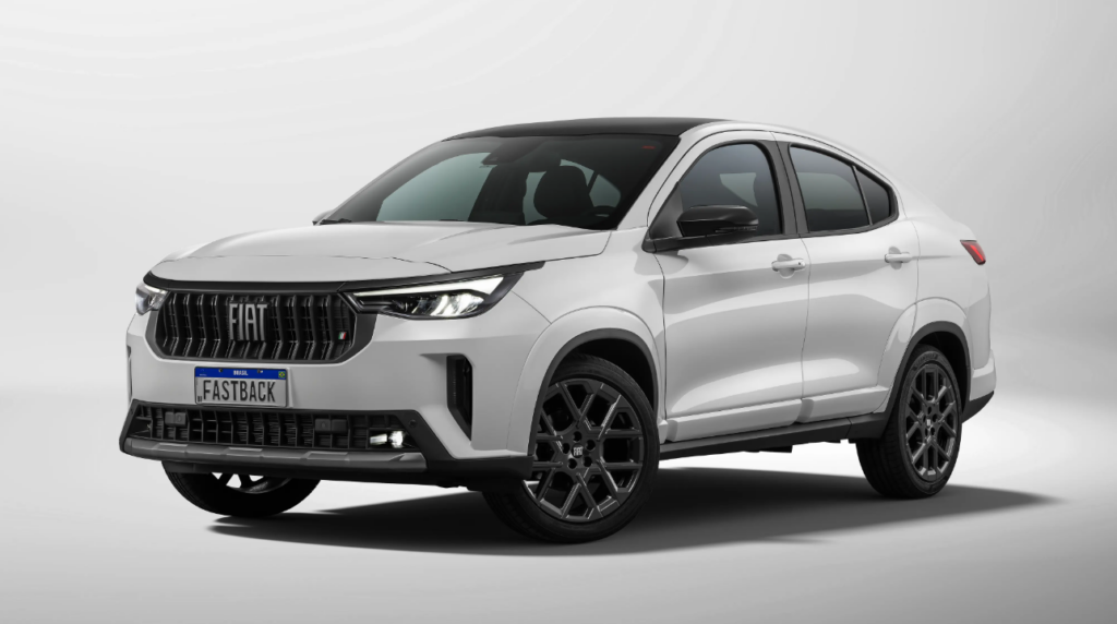 Dói no bolso manter um Fiat Fastback em novembro de 2025?