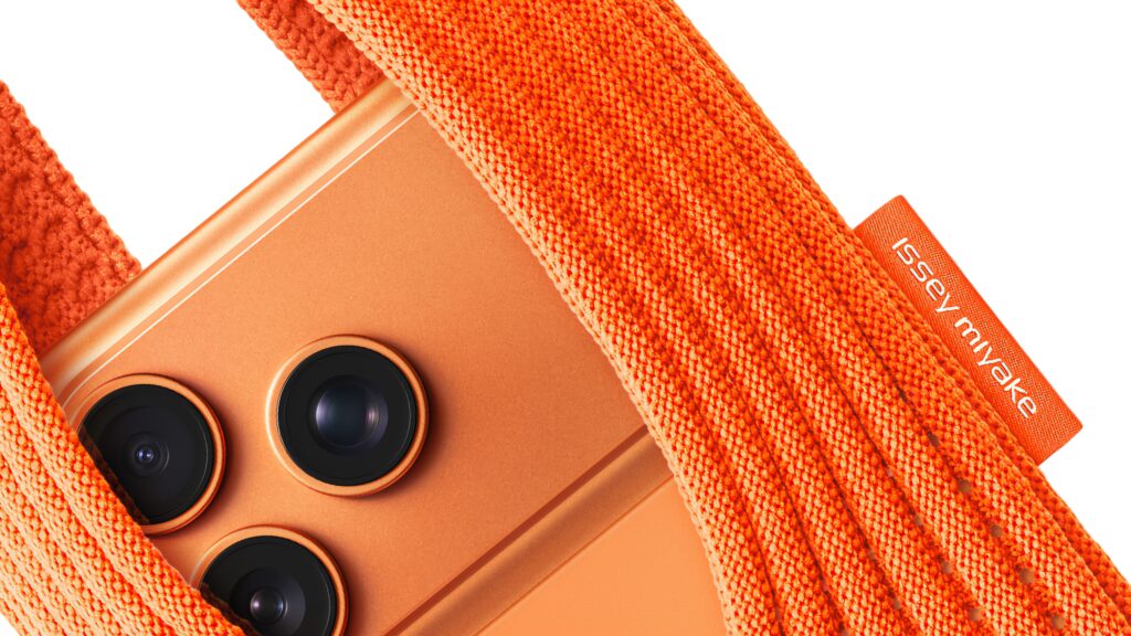 Apple lança "iPhone Pocket" e adentra no mundo da moda