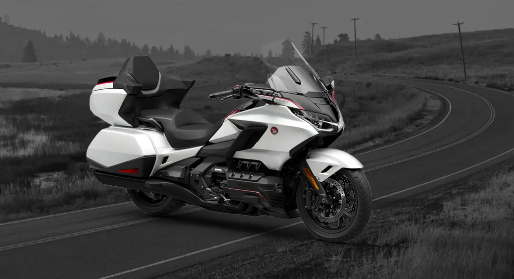 A rainha das estradas da Honda estará de volta em 2026 e ainda mais potente