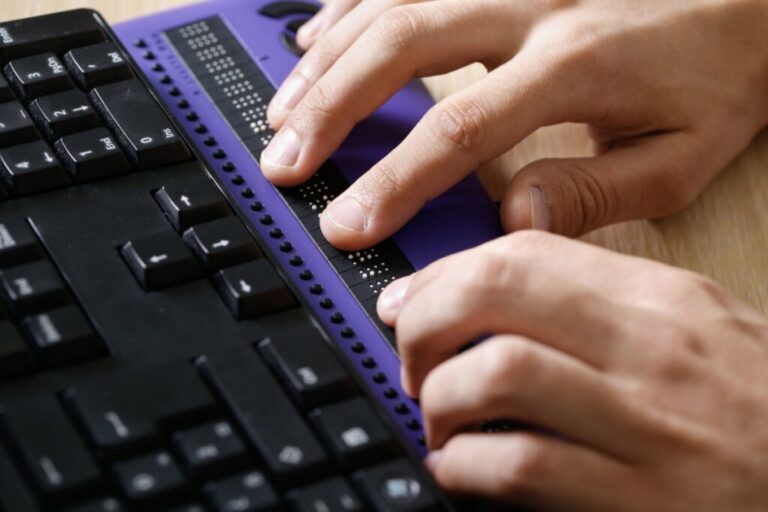 Como a inteligência artificial e o Braille podem caminhar juntos pela inclusão