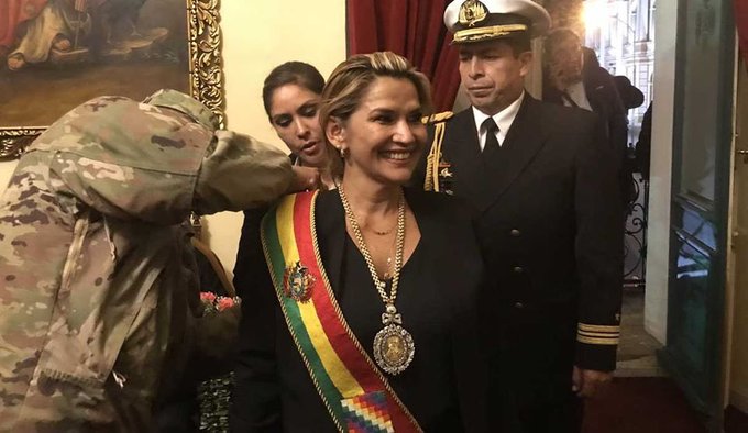 Crusoé: Justiça da Bolívia anula condenação da ex-presidente Jeanine Áñez