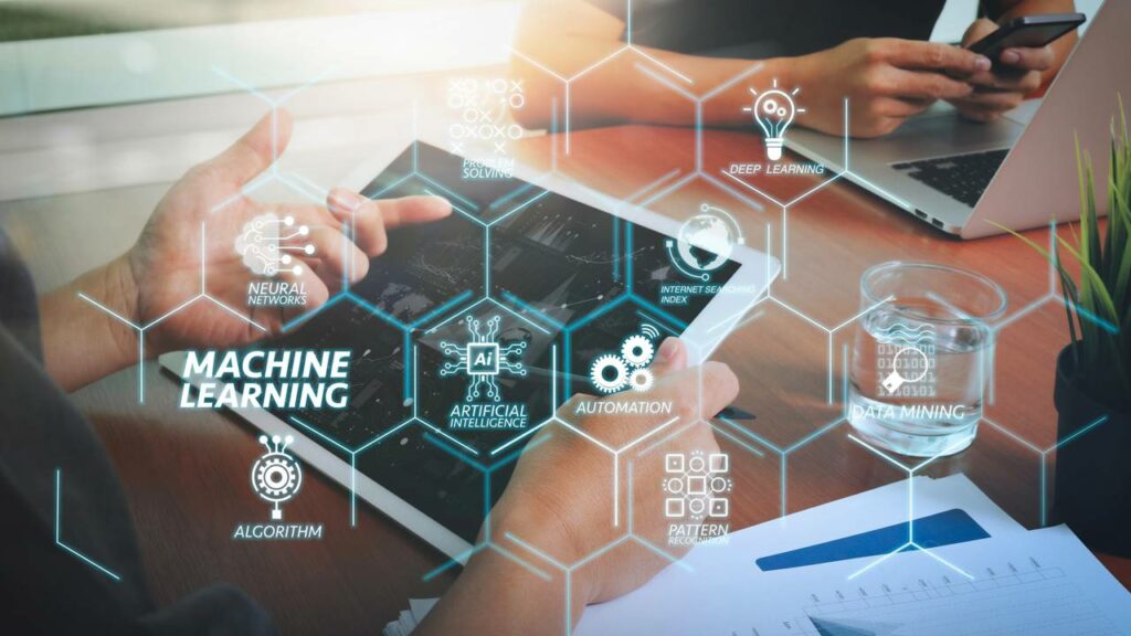 As 20 melhores profissões para ganhar em dólar trabalhando de casa