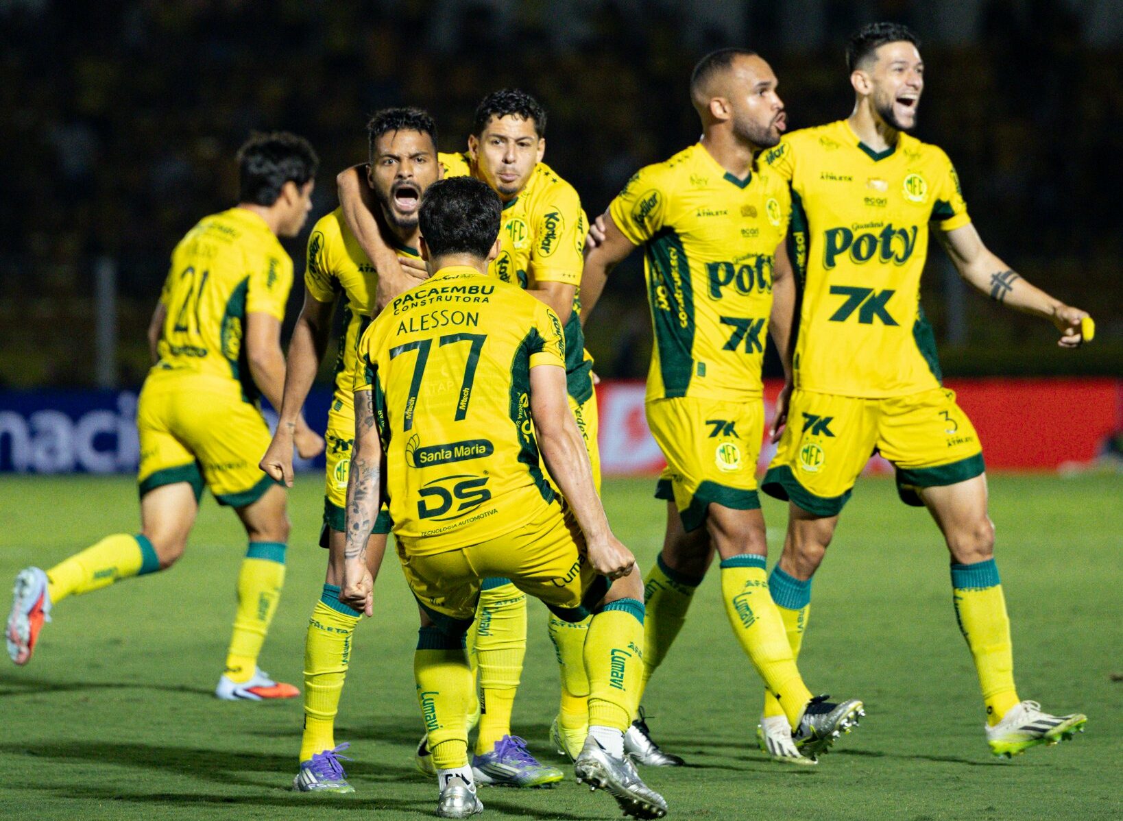 Novo queridinho do futebol brasileiro garante vaga na Libertadores 2025