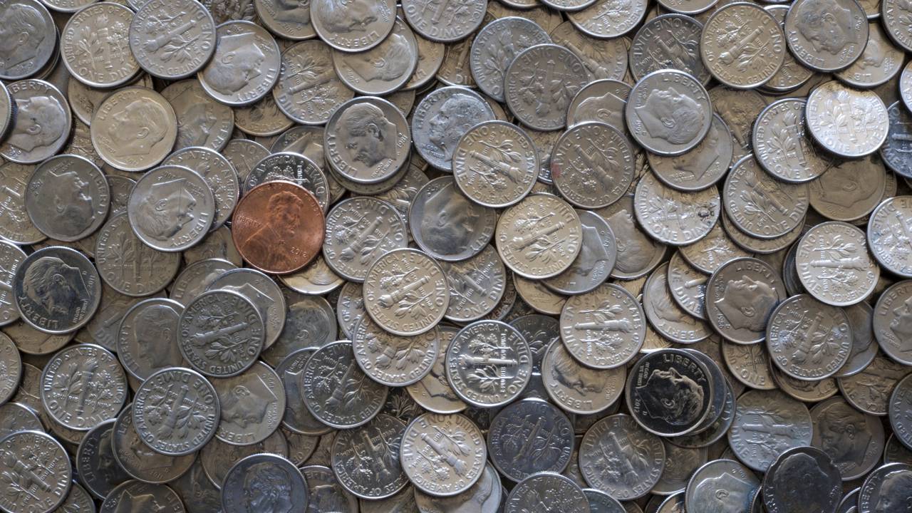 Moeda de 1 centavo deixa de ser produzida após 232 anos