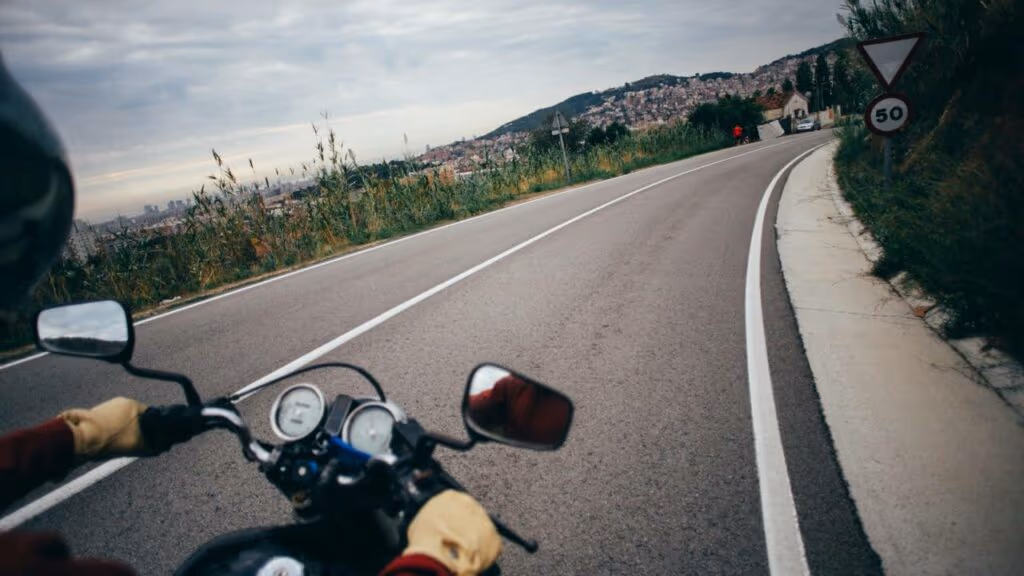 Não é barata, mas com 38cv e pesando 154 kg essa é a moto mais engraçada que você pode ter