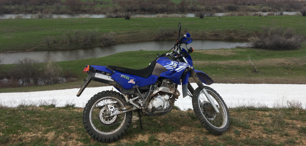 Essa moto de fama lendária faz 15 km/l e não quebra fácil