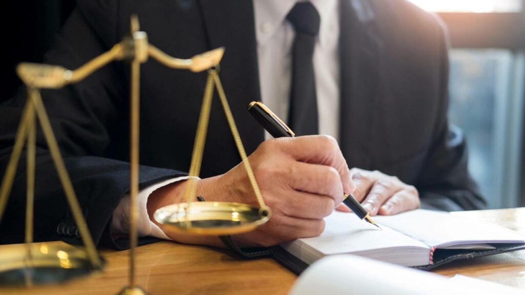 Poucos sabem que essas profissões pagam mais de 30 mil por mês