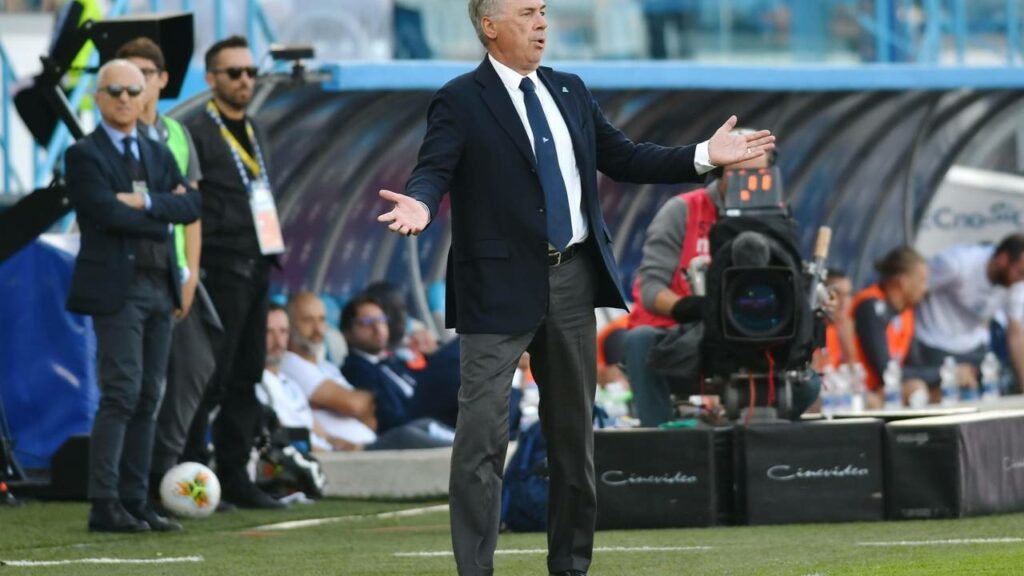 Carlo Ancelotti passa por situação constrangedora com técnicos brasileiros