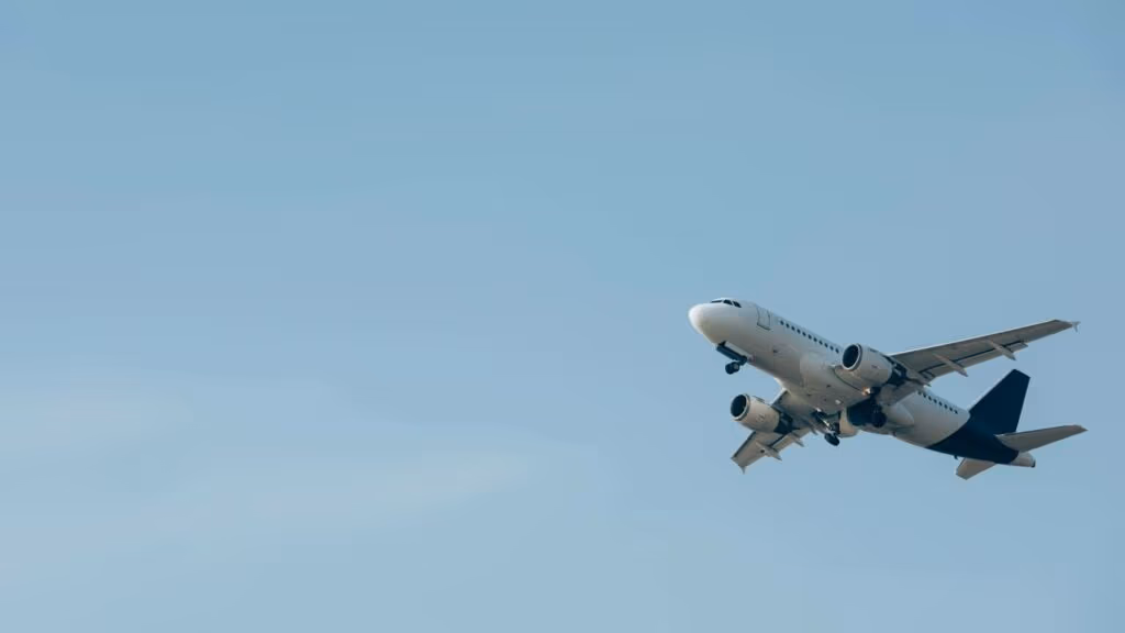 Acidente de avião nos EUA tem número de mortos atualizado para 11