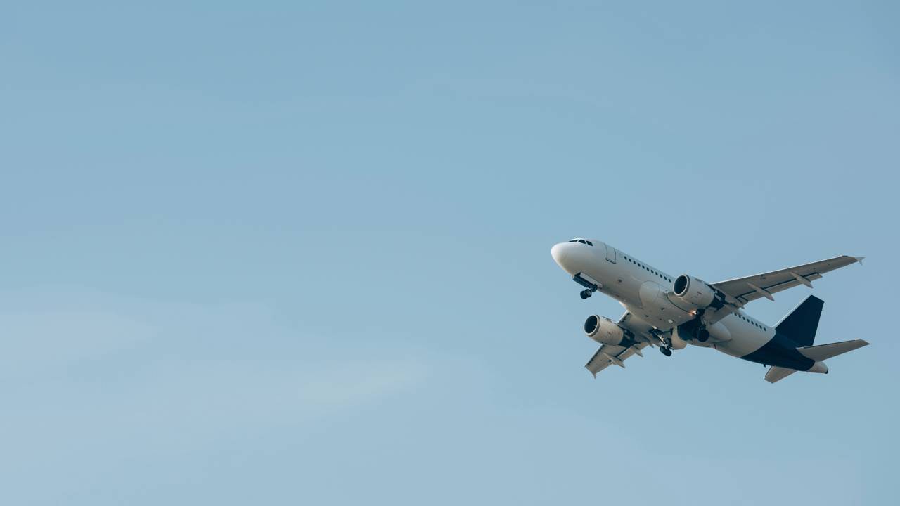 Acidente de avião nos EUA tem número de mortos atualizado para 11